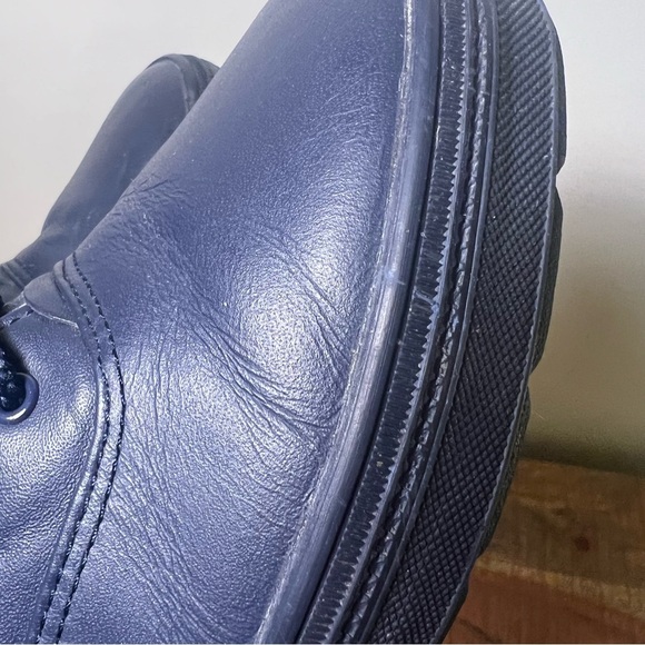 Keds Navy High Tops with Classic Lace-Up Design, Womens 7 - Picture 9 of 10